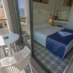 مارماريس بيتش 4*