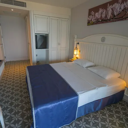 Marmaris Beach Hotel מלון מרמריס