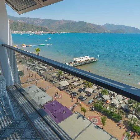 מלון Marmaris Beach Hotel 3*