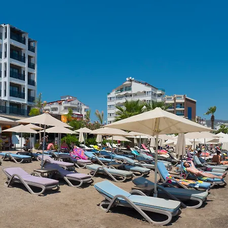 מלון Marmaris Beach Hotel 3*