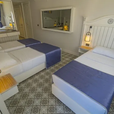 מלון Marmaris Beach Hotel