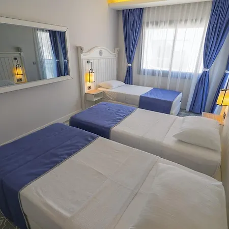 מלון Marmaris Beach Hotel
